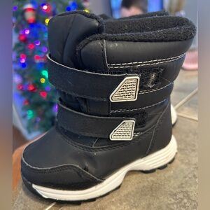 Wonder nation snow boots